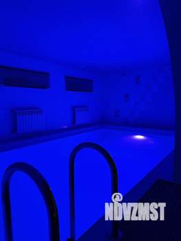 Дом 350м², 2-этажный, посуточно,