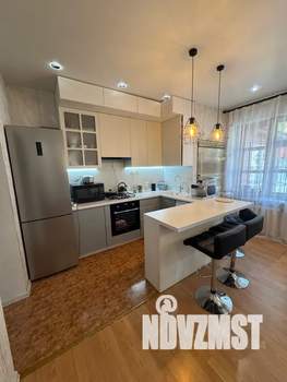 Дом 170м², 2-этажный, посуточно,