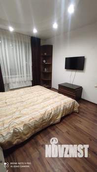 Дом 180м², 3-этажный, посуточно,