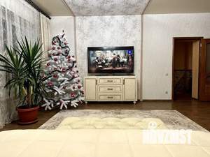 Дом 320м², 2-этажный, посуточно,