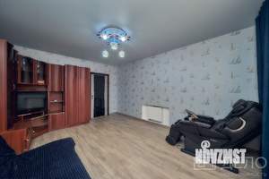 Коттедж 358м², 3-этажный, участок 13 сот.