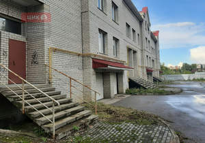 Дом 2000м², 4-этажный, участок 4 сот.