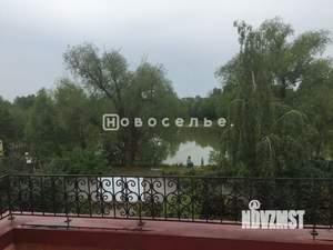 Коттедж 480м², 4-этажный, участок 16 сот.