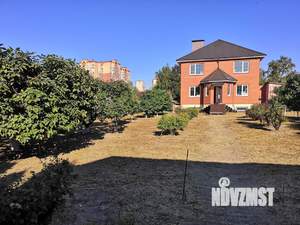 Коттедж 235м², 3-этажный, участок 6 сот.