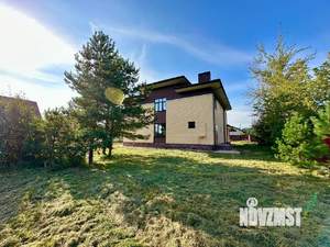 Дом 298м², 2-этажный, участок 15 сот.