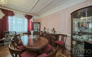 Дом 504м², 3-этажный, участок 7 сот.