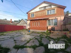 Дом 227м², 2-этажный, участок 8 сот.