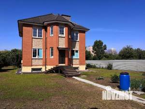 Коттедж 235м², 3-этажный, участок 6 сот.