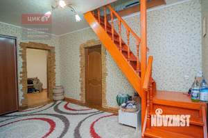 Дом 213м², 2-этажный, участок 10 сот.