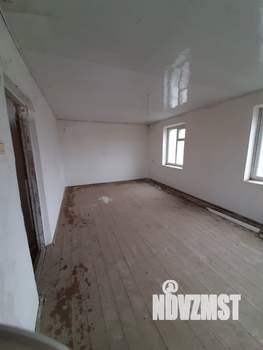 Дом 93м², 2-этажный, участок 6 сот.