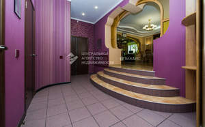 Дом 360м², 3-этажный, участок 4 сот.