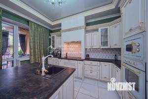 Таунхаус 341м², 2-этажный, участок 1 сот.