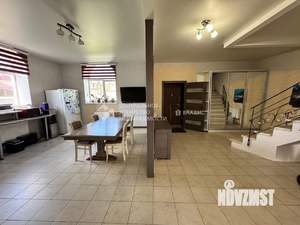 Дом 220м², 2-этажный, участок 6 сот.