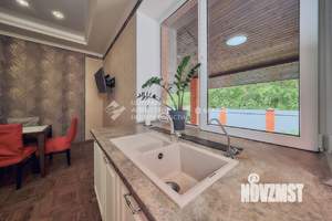 Дом 410м², 2-этажный, участок 10 сот.