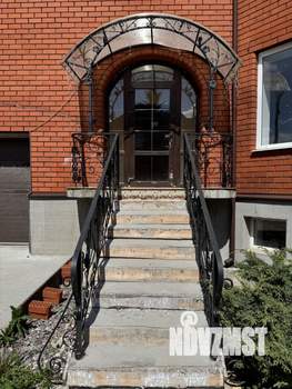 Коттедж 382м², 3-этажный, участок 6 сот.