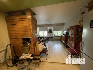 Дом 220м², 1-этажный, участок 10 сот.