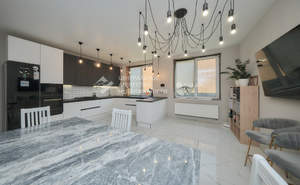 Дом 210м², 2-этажный, участок 6 сот.