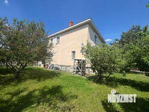 Дом 200м², 2-этажный, участок 9 сот.