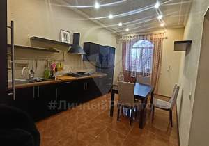 Дом 332м², 3-этажный, участок 8 сот.