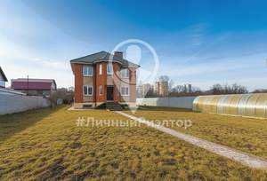 Дом 253м², 2-этажный, участок 6 сот.