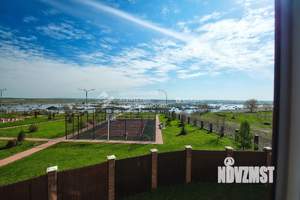 Таунхаус 734м², 3-этажный, участок 15 сот.