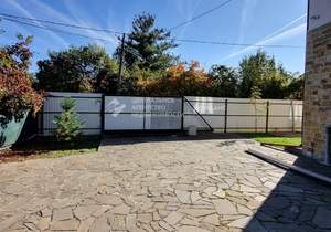 Дом 240м², 2-этажный, участок 11 сот.