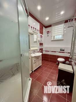 Коттедж 188м², 2-этажный, участок 10 сот.