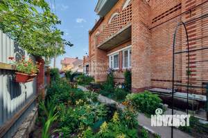 Дом 341м², 2-этажный, участок 6 сот.