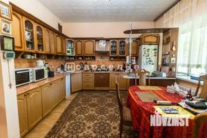 Таунхаус 390м², 3-этажный, участок 4 сот.