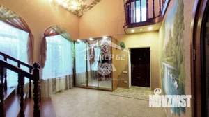 Дом 244м², 2-этажный, участок 16 сот.