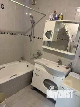 Коттедж 270м², 2-этажный, на длительный срок, 