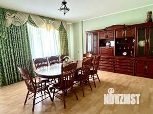 Дом 360м&sup2;, 2-этажный, посуточно, 