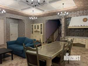 Коттедж 430м², 3-этажный, участок 7 сот.  