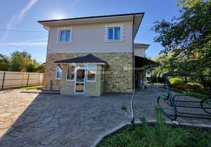 Дом 240м², 2-этажный, участок 11 сот.  