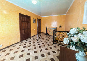 Дом 120м², 2-этажный, участок 6 сот.  