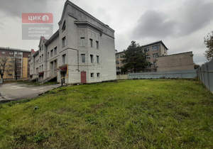 Дом 390м&sup2;, 4-этажный, участок 4 сот.  