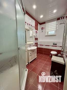 Коттедж 188м², 2-этажный, участок 10 сот.  