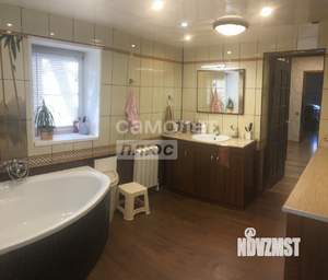 Дом 130м², 2-этажный, участок 6 сот.  