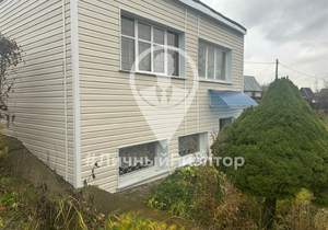 Дом 60м², 2-этажный, участок 11 сот.  