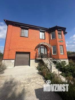 Коттедж 392м&sup2;, 2-этажный, участок 392 сот.  