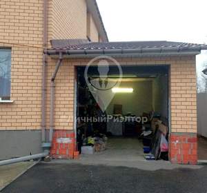 Дом 300м², 3-этажный, участок 6 сот.  