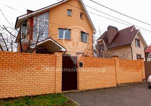 Дом 300м², 3-этажный, участок 6 сот.  