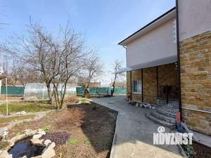 Дом 240м², 2-этажный, участок 11 сот.  
