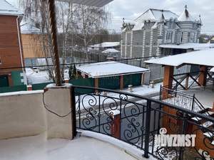 Дом 260м², 2-этажный, участок 8 сот.  