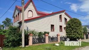 Коттедж 340м&sup2;, 3-этажный, участок 10 сот.  