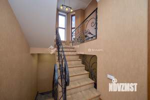 Дом 350м², 3-этажный, участок 8 сот.  