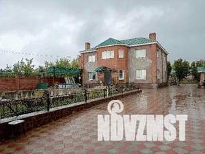 Дом 250м², 2-этажный, участок 20 сот.  