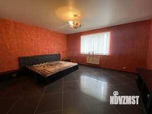 Дом 260м², 2-этажный, участок 8 сот.  