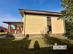 Дом 298м², 2-этажный, участок 15 сот.  