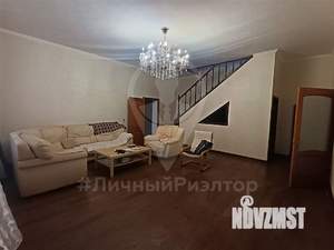 Дом 332м², 3-этажный, участок 8 сот.  